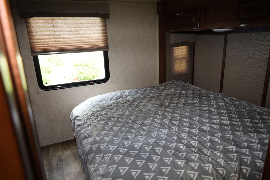 2016 Forest River Georgetown GT3 30X - National Vehicle