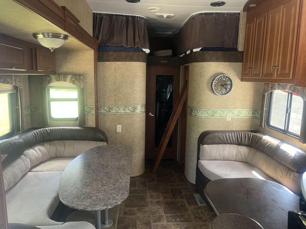 2011 Heartland Cyclone 3950 - National Vehicle