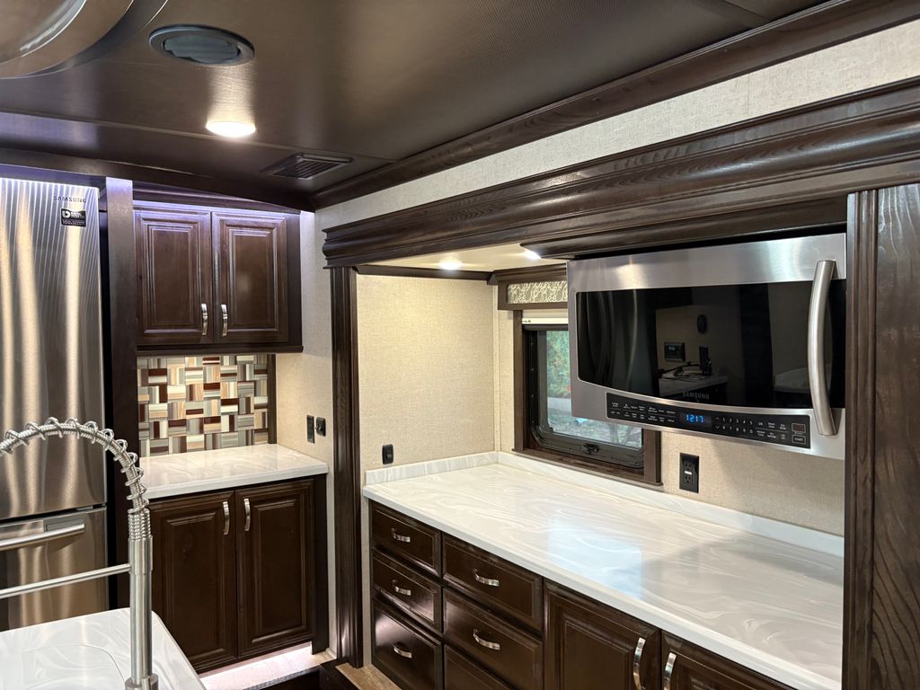 2019 Forest River Riverstone 39FK - National Vehicle