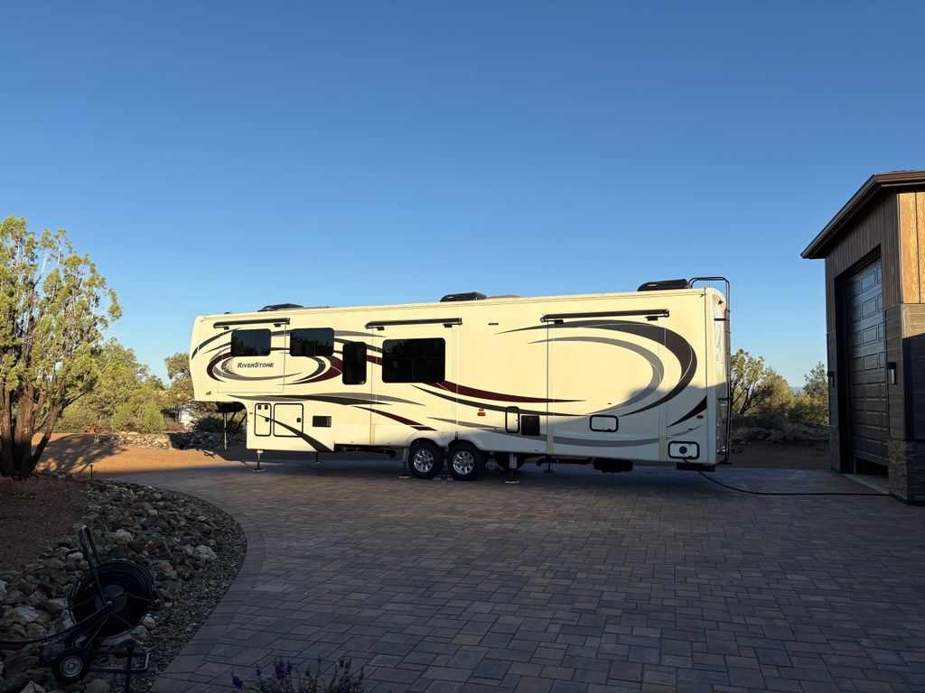 2019 Forest River Riverstone 39FK - National Vehicle