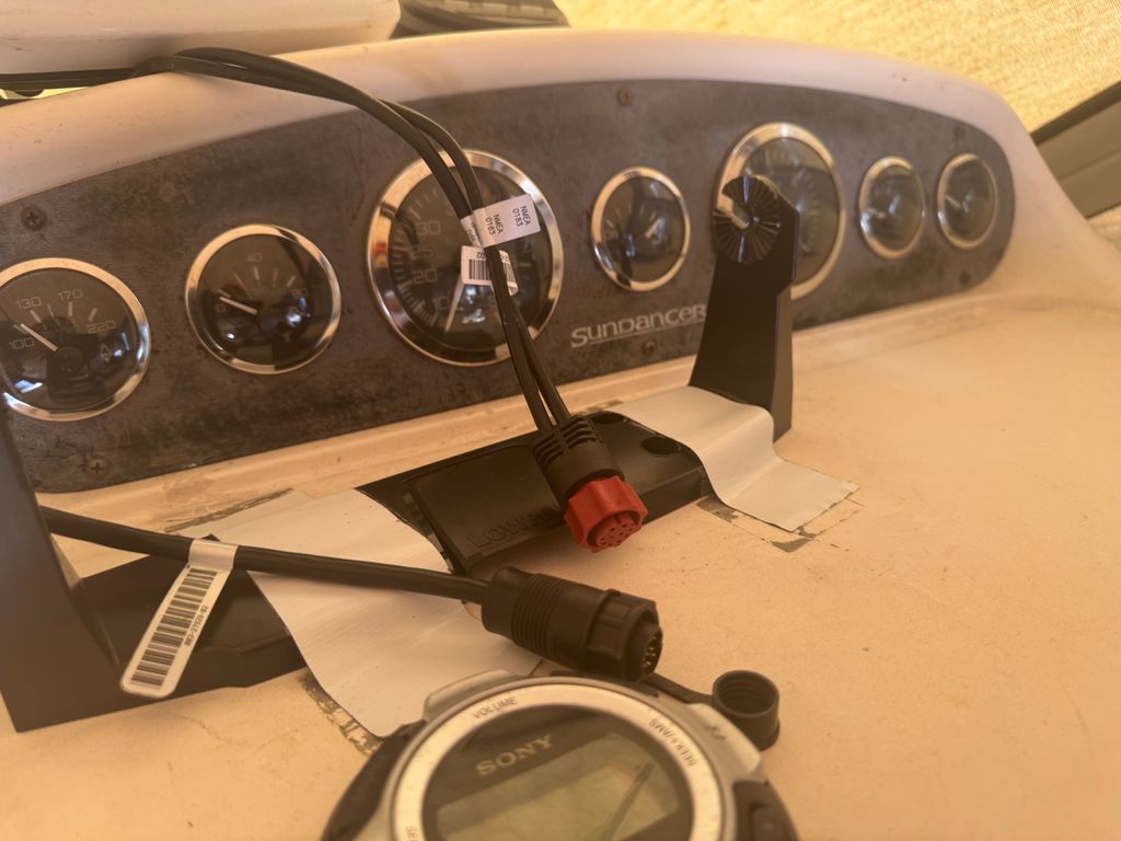 1998 Sea Ray 270 Sundancer SE - National Vehicle