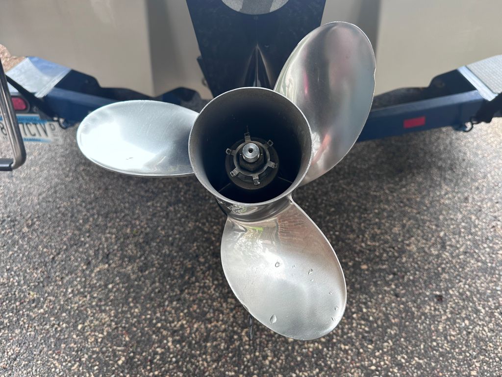 1999 Sea Ray 190 Signature - National Vehicle