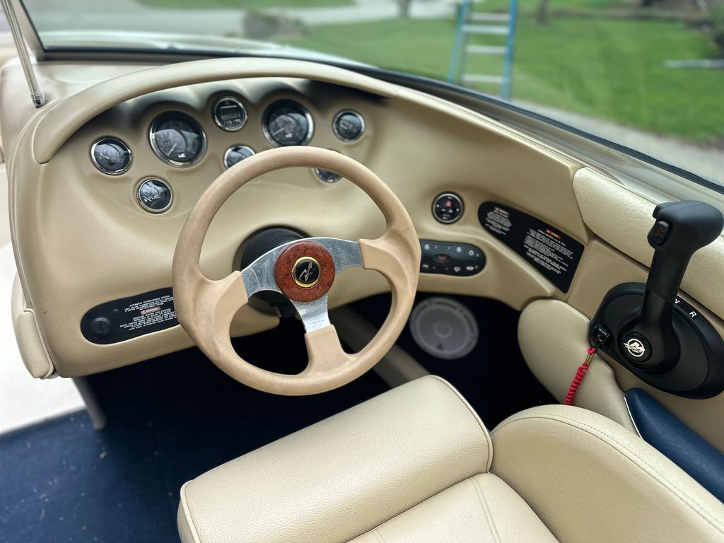 1999 Sea Ray 190 Signature - National Vehicle