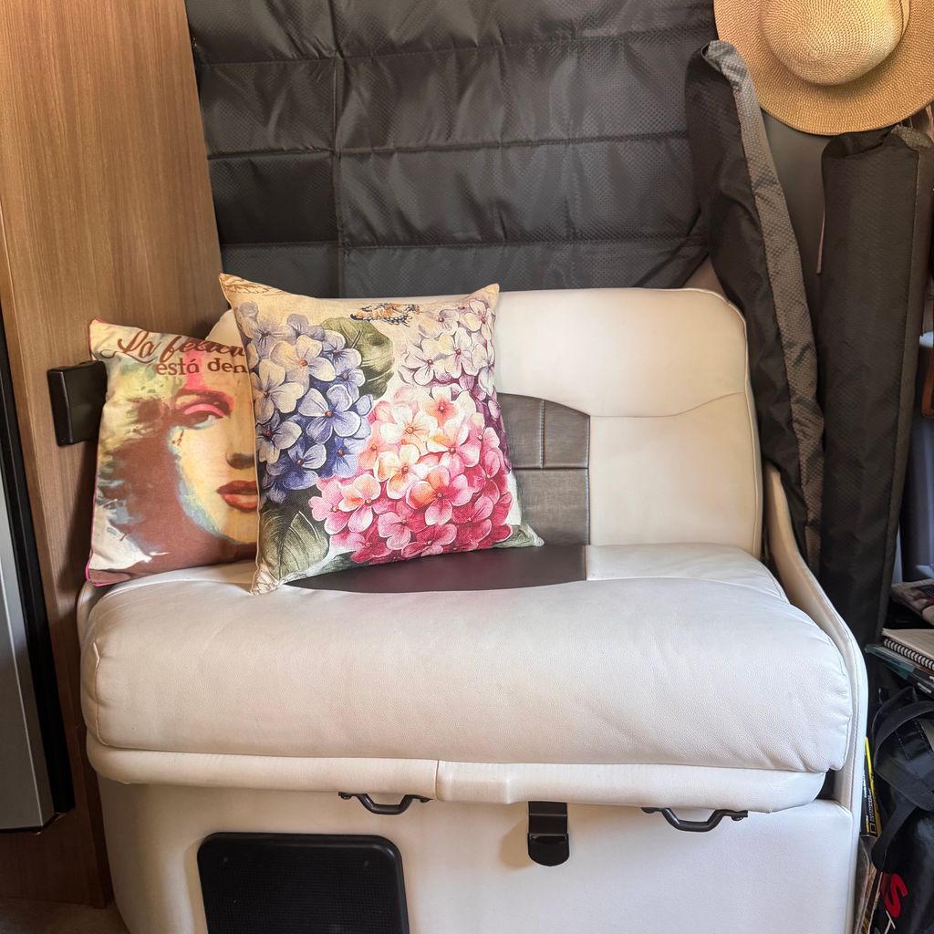 2015 Winnebago Era 170A - National Vehicle