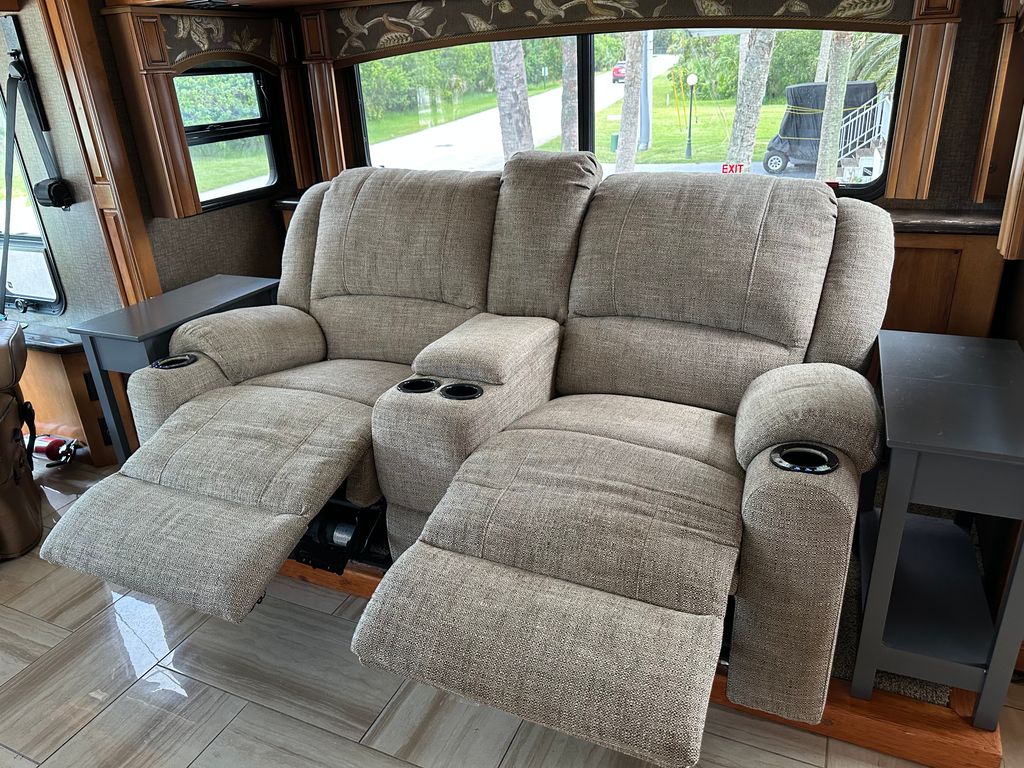 2015 Thor Motor Coach Tuscany 42HQ - National Vehicle