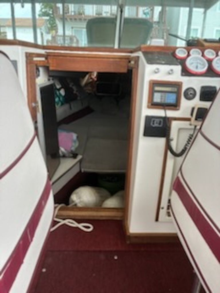 1989 Mach 1 MV 2700 Concorde - National Vehicle