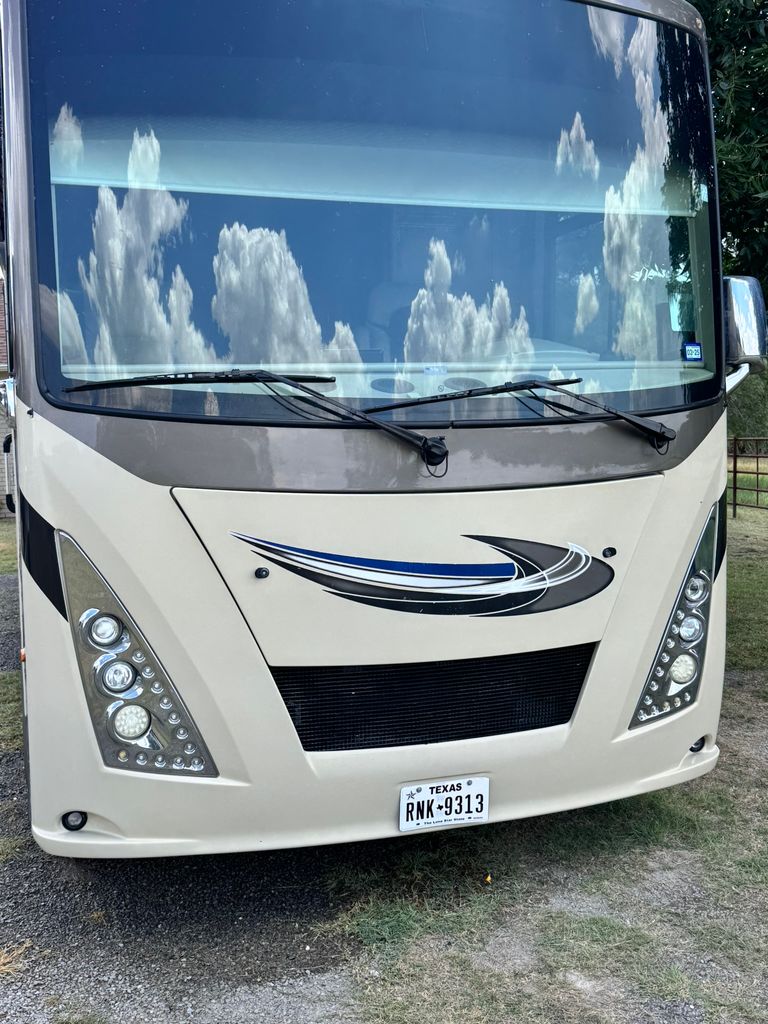 2018 Thor Motor Coach Windsport 29M - National Vehicle