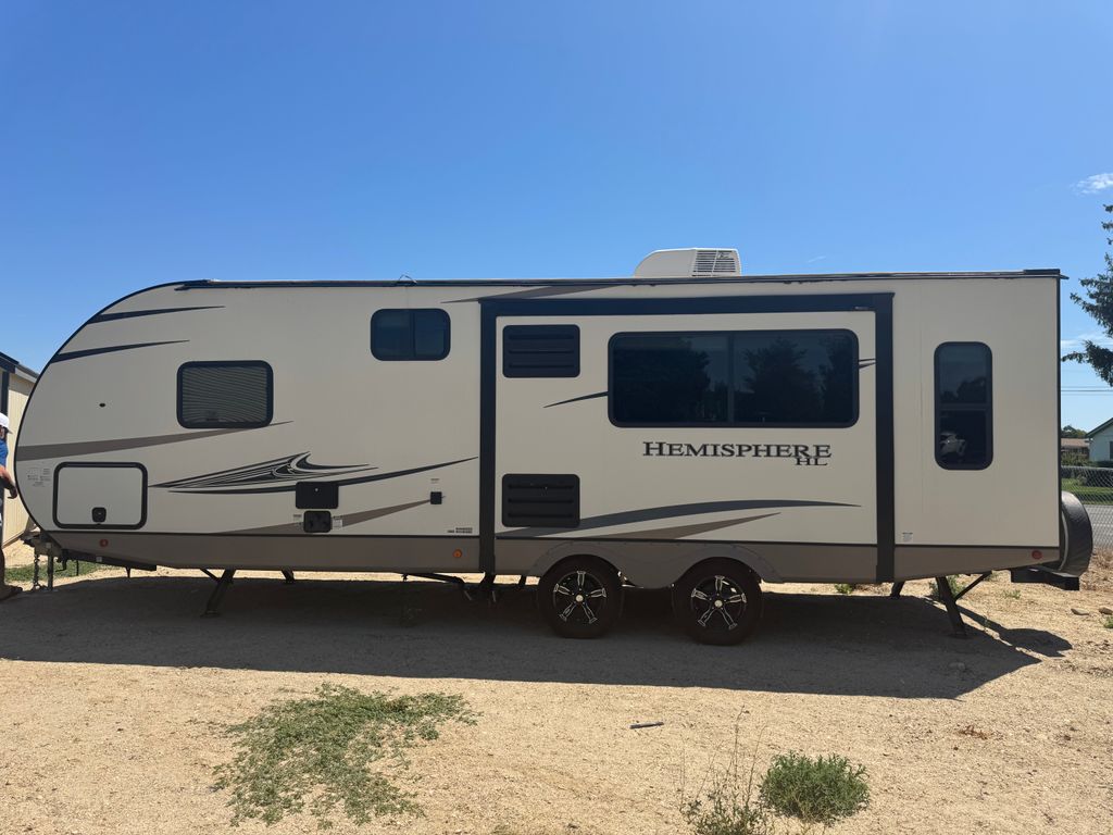RT -143711ページ 2021 Forest River Salem Hemisphere HL 24RLHL - National Vehicle