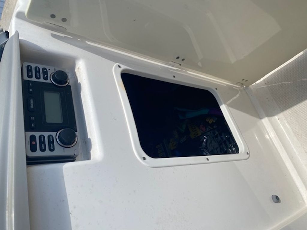 2013 Chaparral 216 SSi - National Vehicle