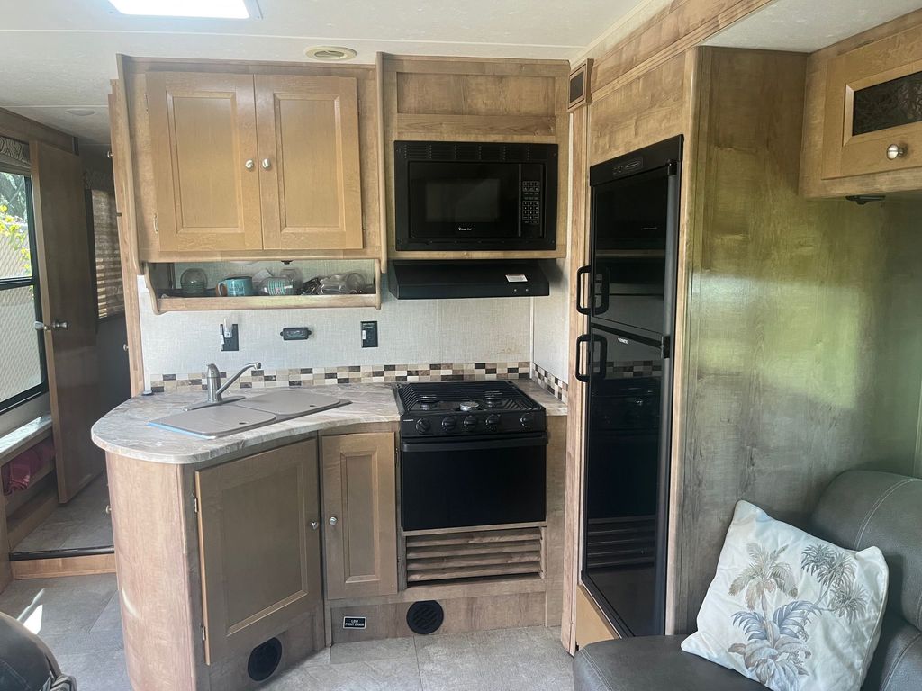 2020 Coachmen Leprechaun 317SA - National Vehicle
