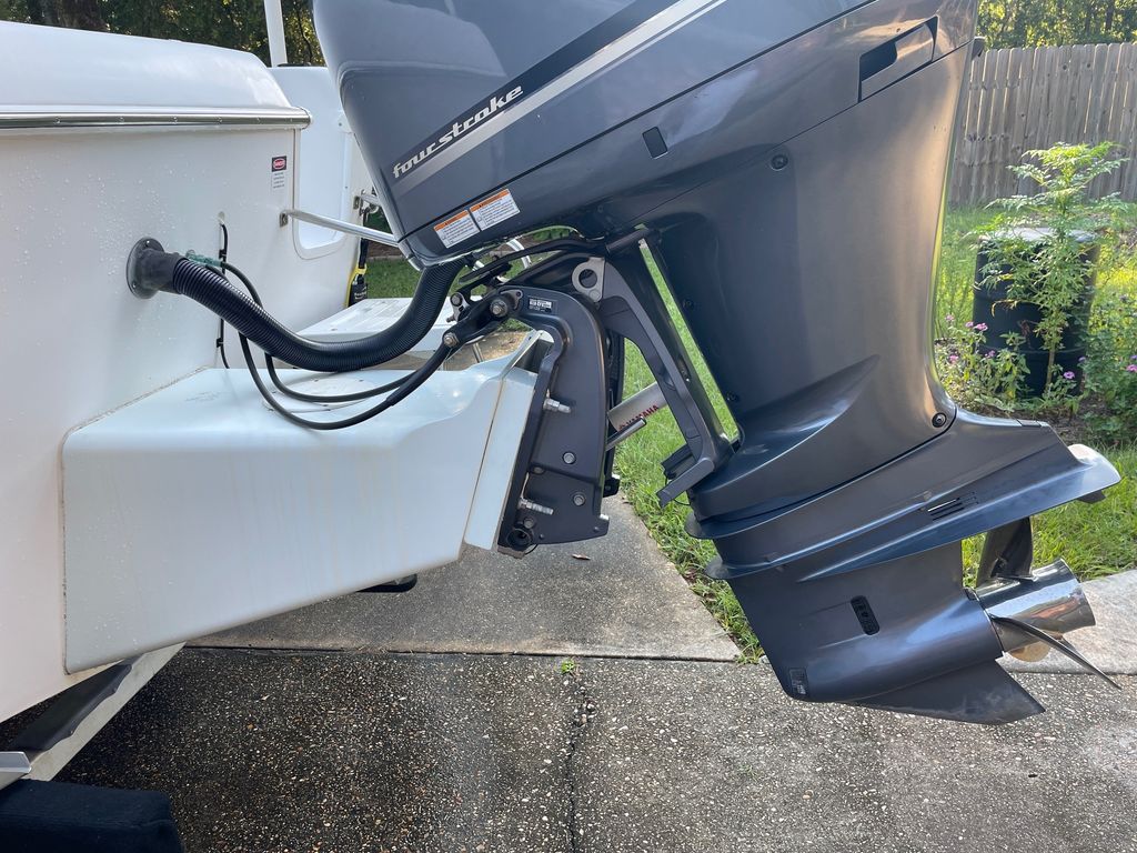 1999 Pro-Line Walkaround 241 - National Vehicle