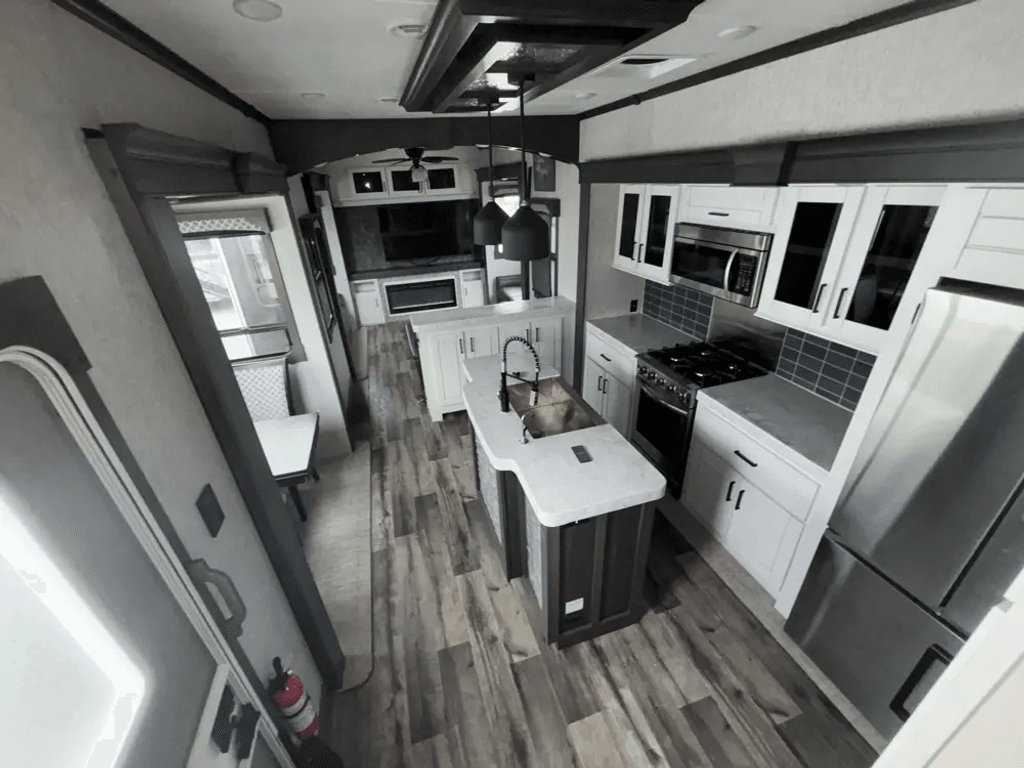2023 Redwood RV 5th Wheel 4150RD - National Vehicle