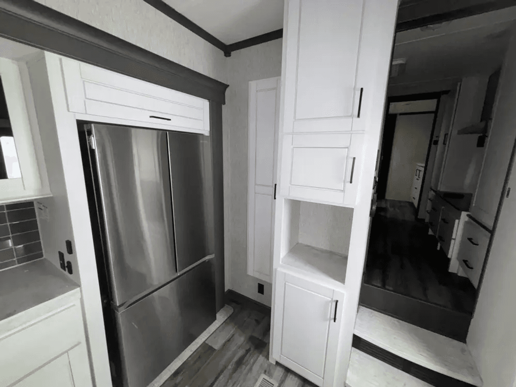 2023 Redwood RV 5th Wheel 4150RD - National Vehicle