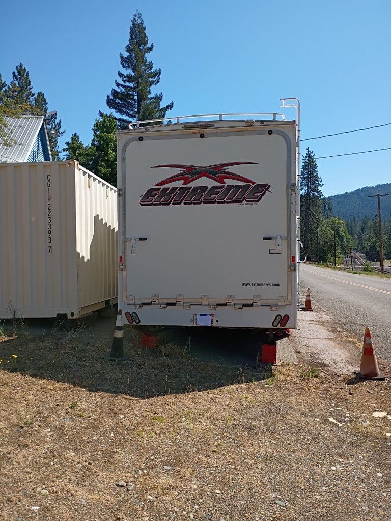 2009 Extreme RVs Toy Hauler 27TX - National Vehicle