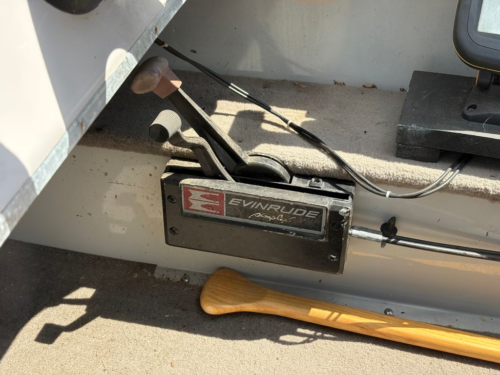 2006 MirroCraft 16 TROLLER - National Vehicle