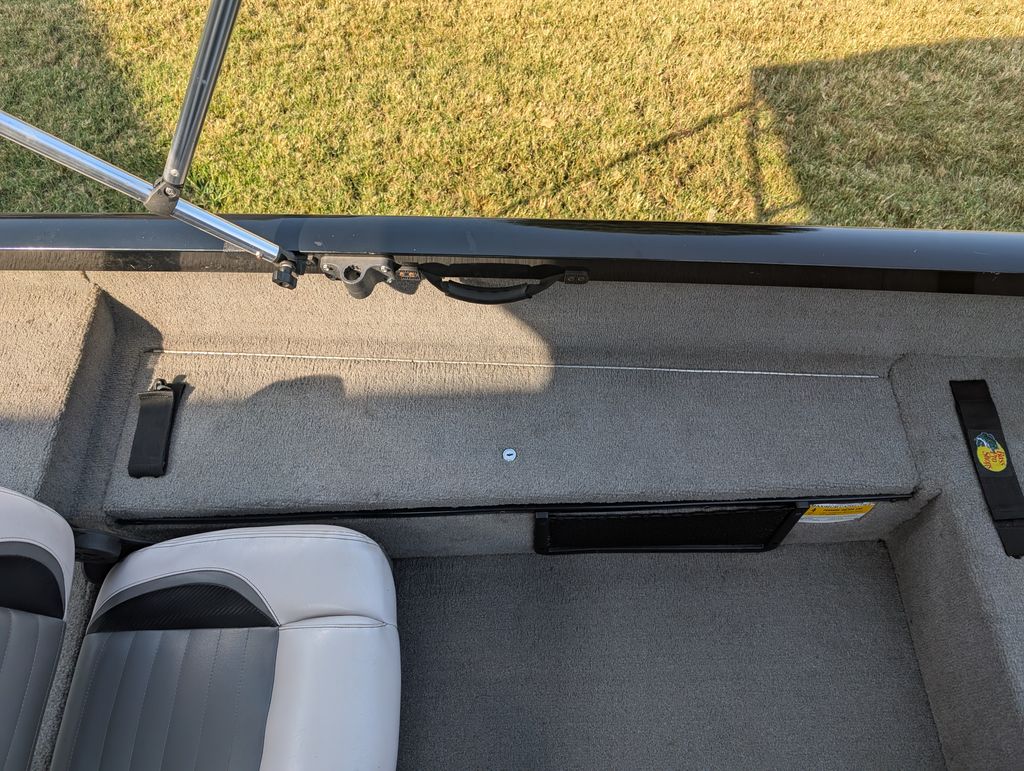 2009 Crestliner Crappie 17 - National Vehicle