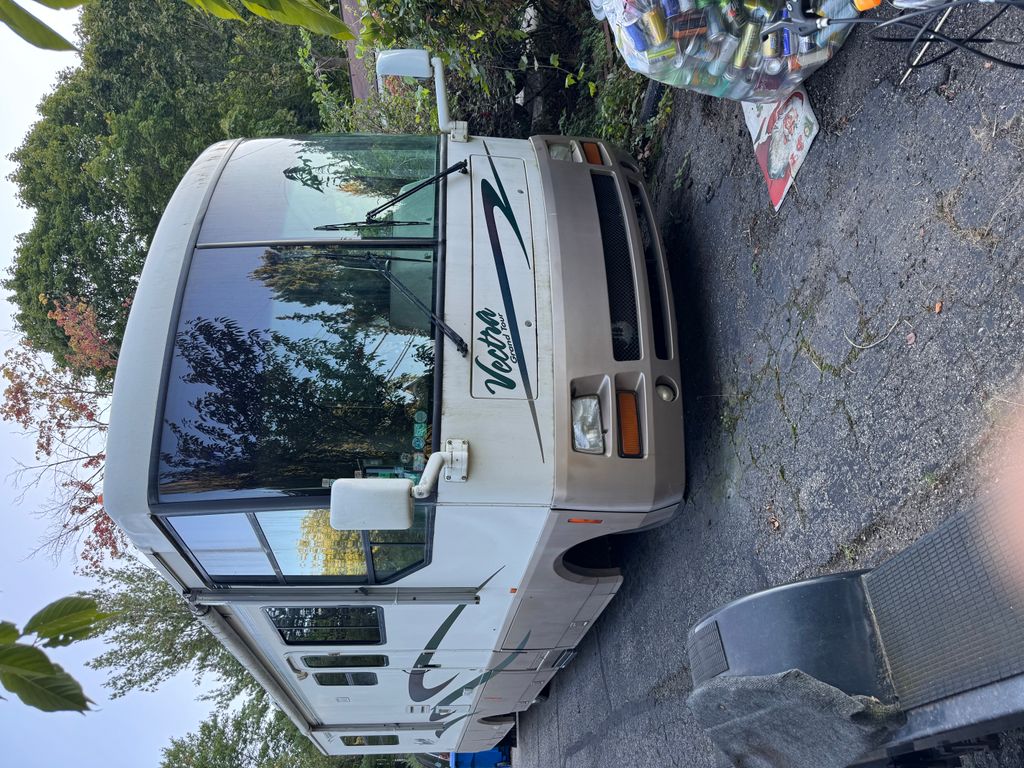 1996 Winnebago Vectra 34RA - National Vehicle