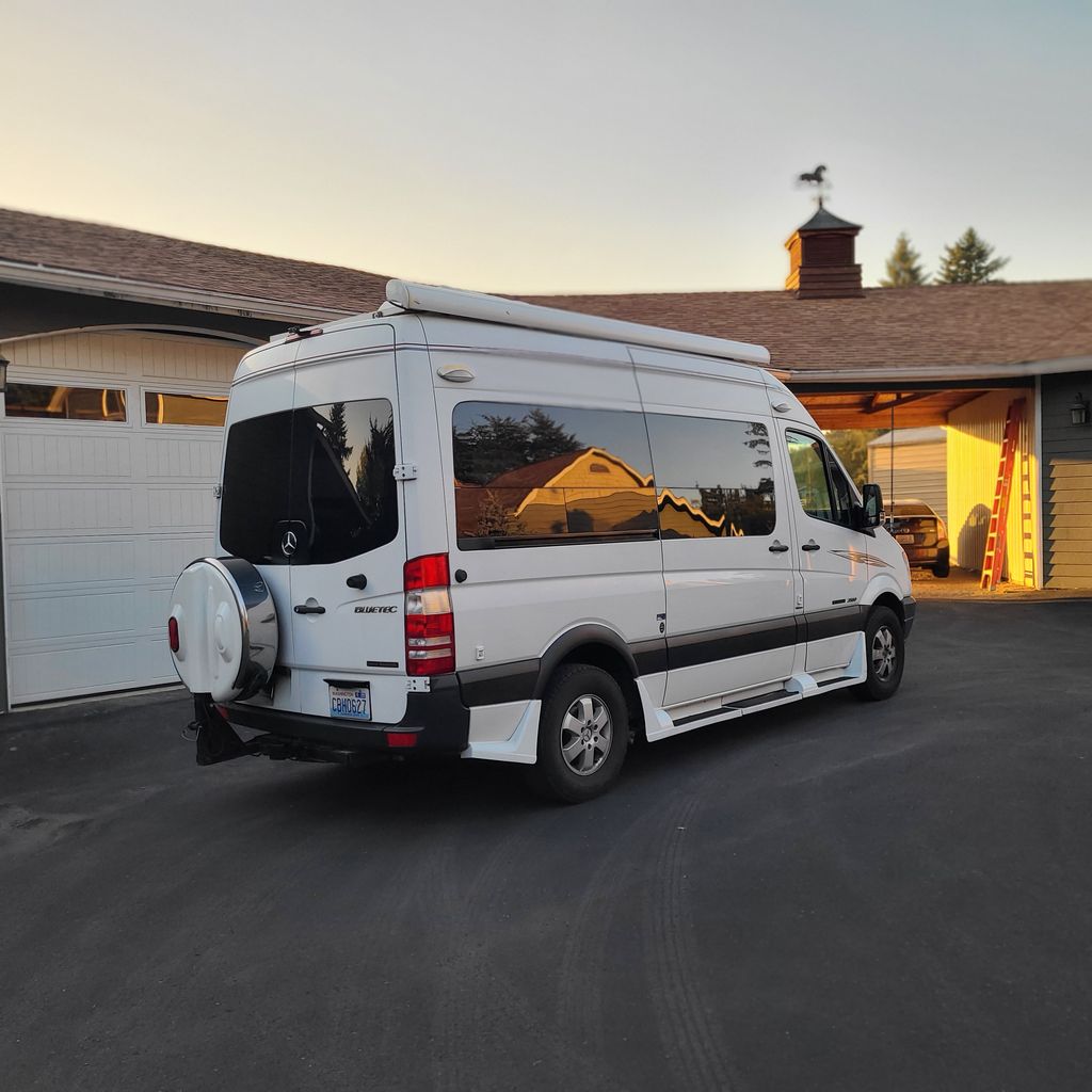 2013 Roadtrek SS Agile - National Vehicle
