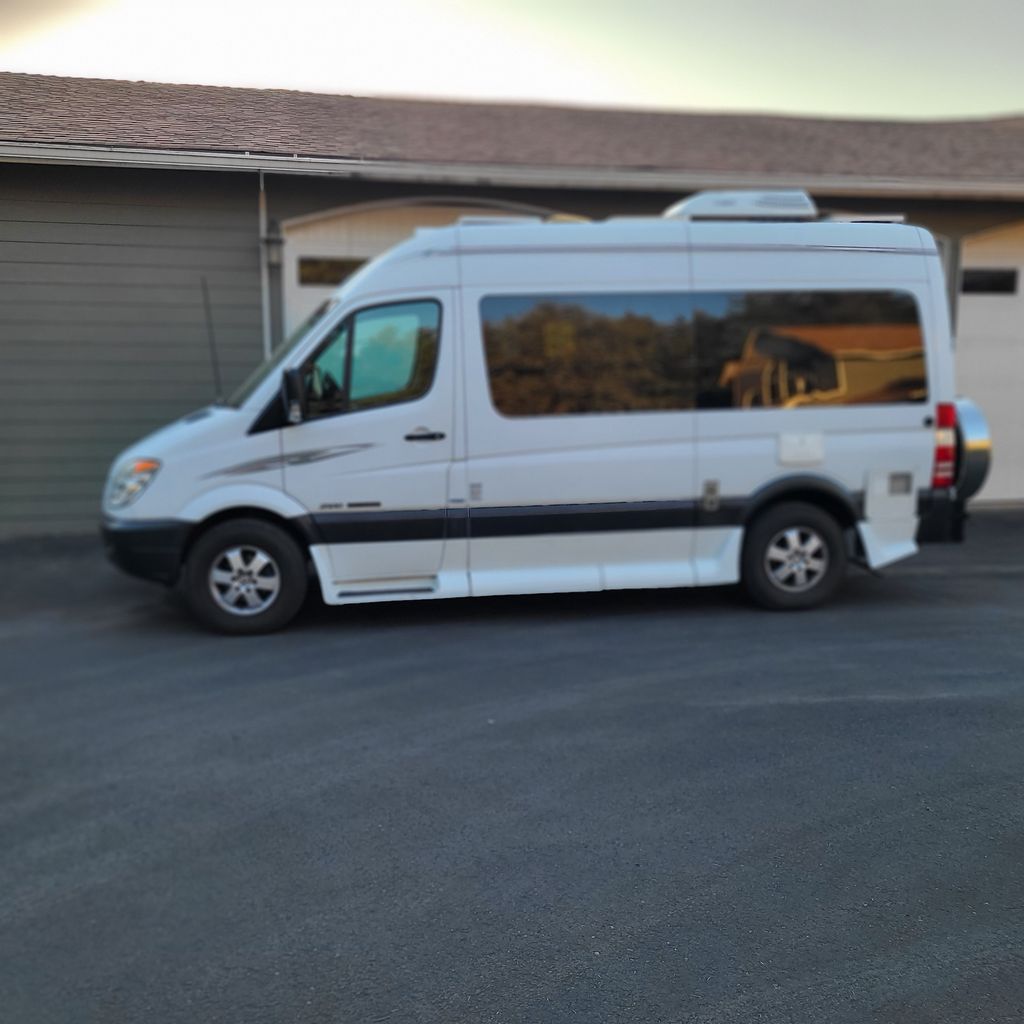 2013 Roadtrek SS Agile - National Vehicle