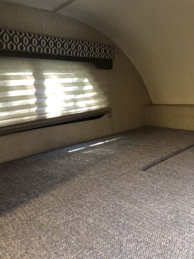 mai. 2018 Thor Motor Coach Freedom Elite 29FE - National Vehicle