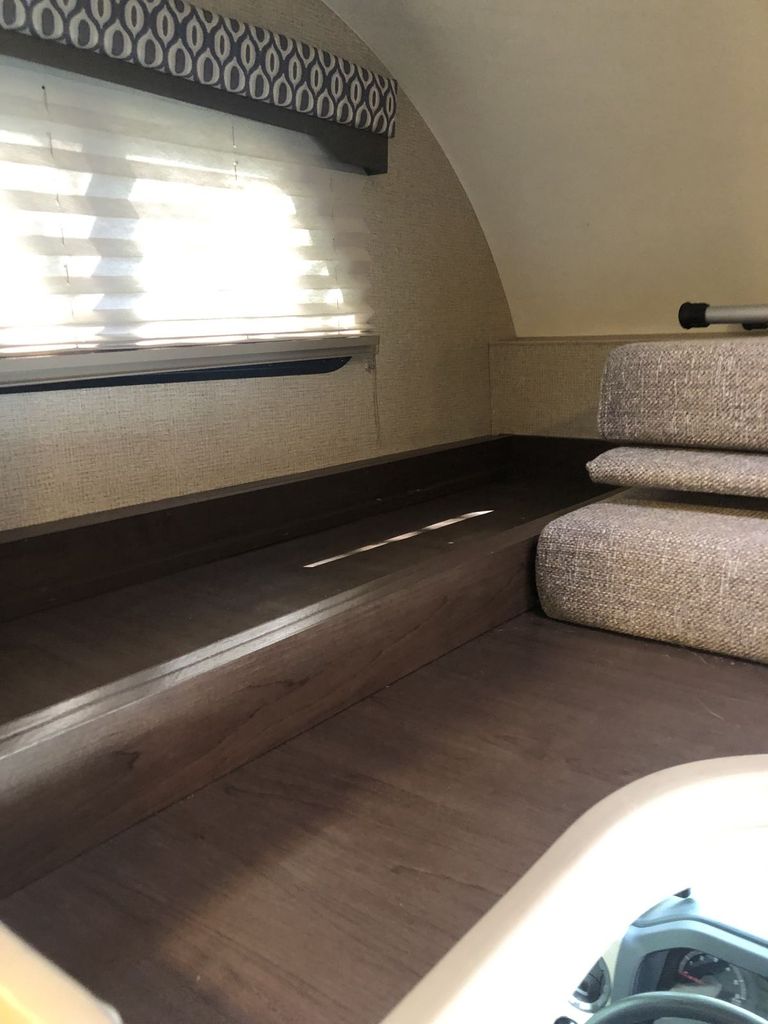 2018 Thor Motor Coach Freedom Elite 29FE - National Vehicle