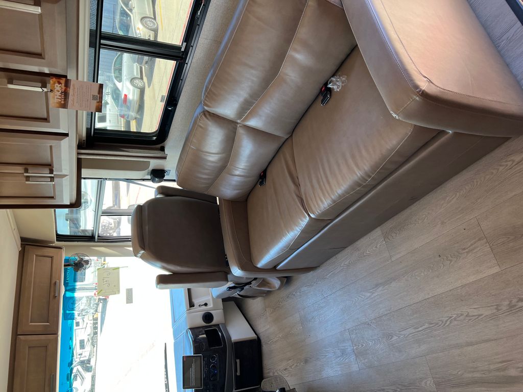 2023 Thor Motor Coach Palazzo 37.6 - National Vehicle