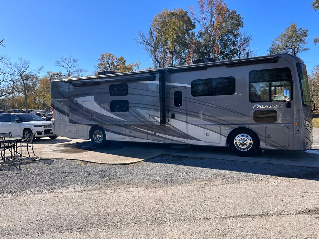 2023 Thor Motor Coach Palazzo 37.6 - National Vehicle