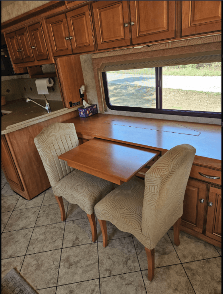 2010 Winnebago Journey Express 34Y - National Vehicle