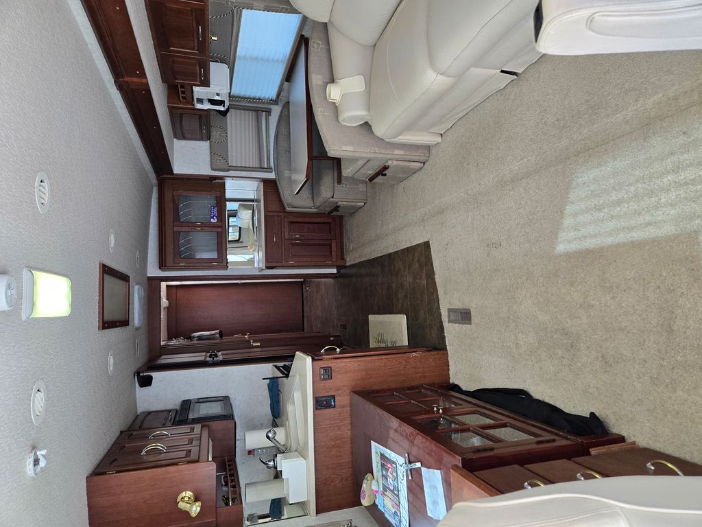 2002 Itasca Horizon 39QD - National Vehicle