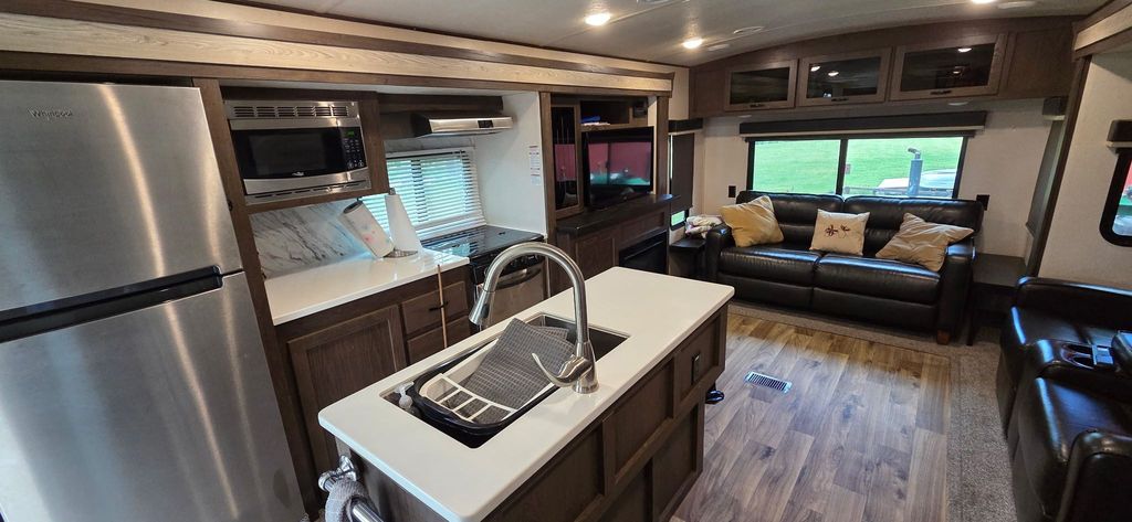 2019 Forest River Wildwood Heritage Glen LTZ 272RL - National Vehicle