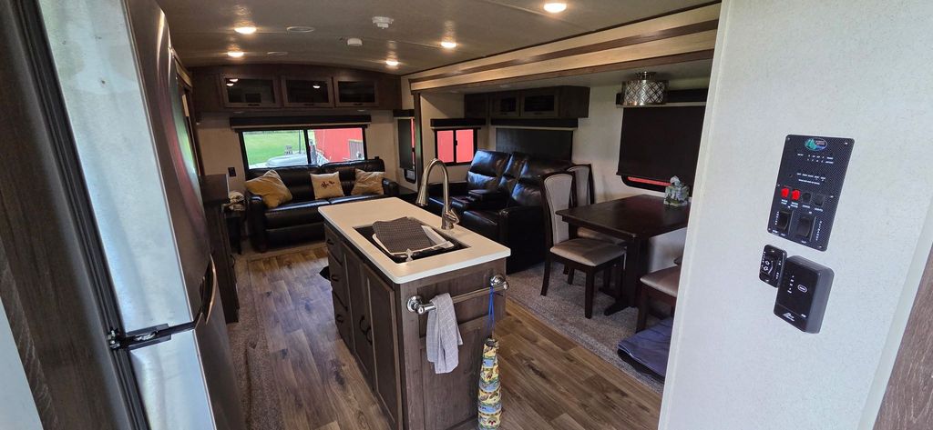 2019 Forest River Wildwood Heritage Glen LTZ 272RL - National Vehicle