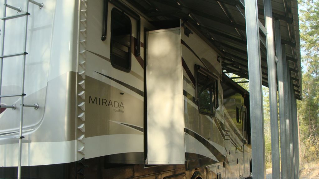2013 Coachmen Mirada 35DS - National Vehicle
