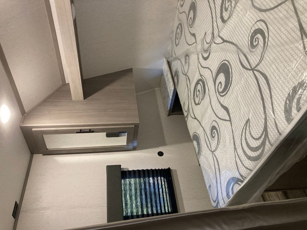 2022 Dutchmen Coleman Lantern LT 202RD - National Vehicle