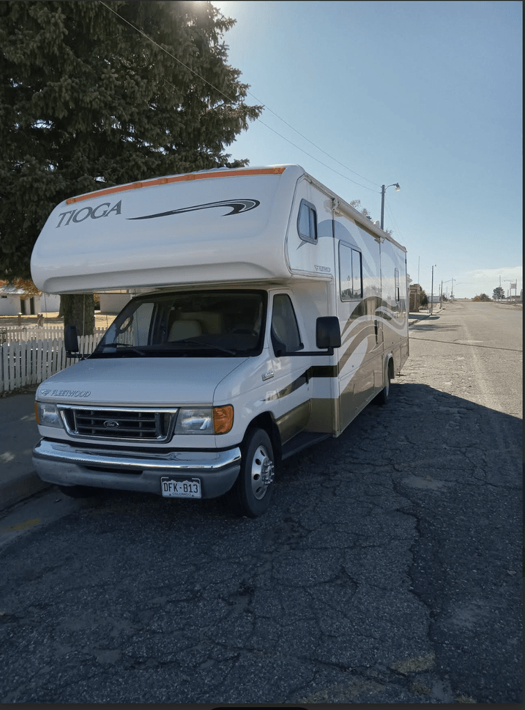 2007 Fleetwood Tioga 31K - National Vehicle