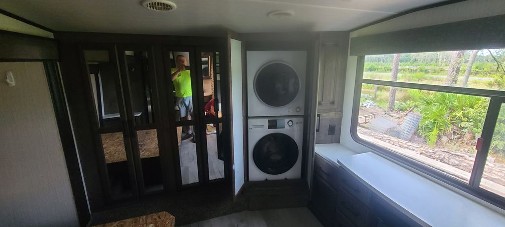 2020 Heartland Cyclone 4007 - National Vehicle
