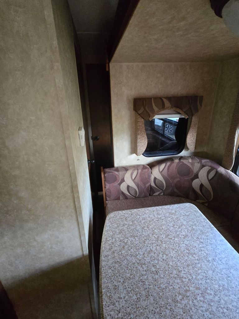 ヴィンテージ もの 2013 Coachmen Catalina 30BHS - National Vehicle