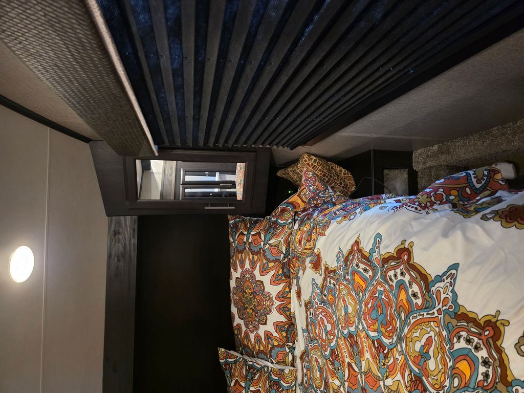 ジッパー〜 2021 Jayco Eagle HT 28.5RSTS - National Vehicle