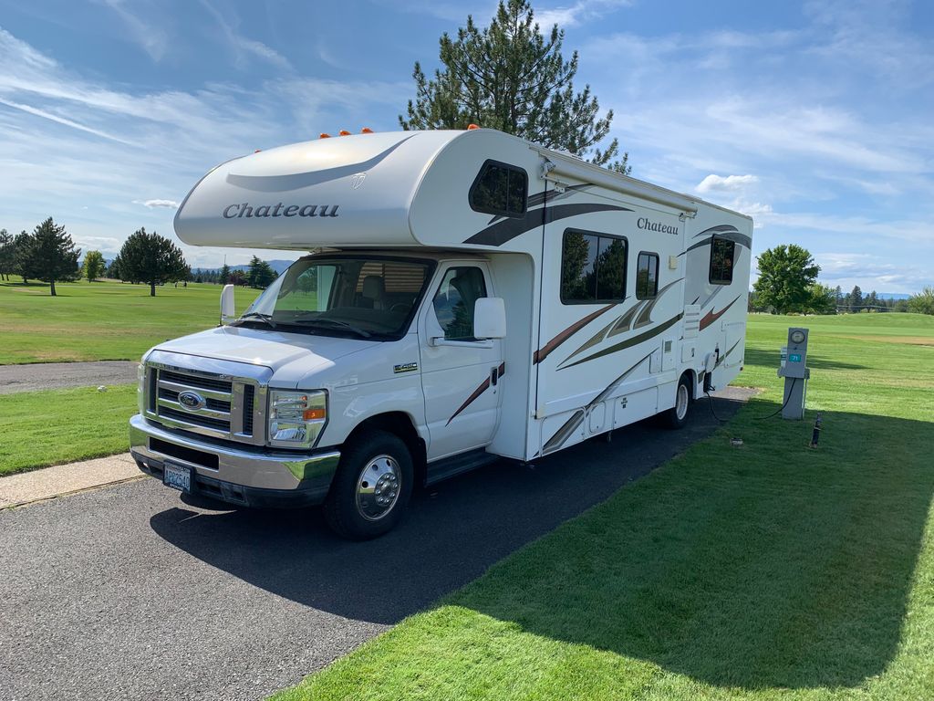 2012 Thor Motor Coach Chateau 28Z - National Vehicle