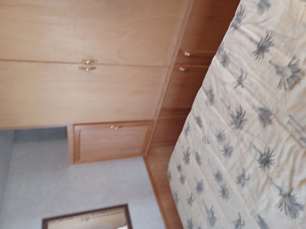 2004 National RV Sea Breeze 8321LX - National Vehicle