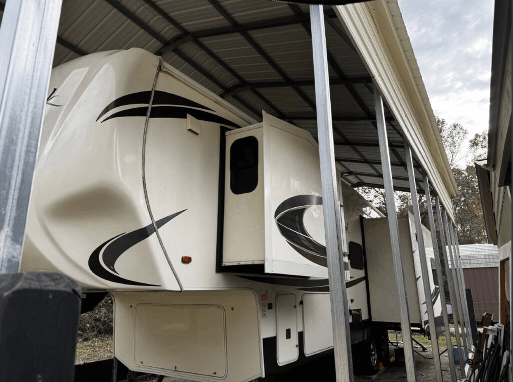 2018 Forest River Cedar Creek Silverback 29RE - National Vehicle