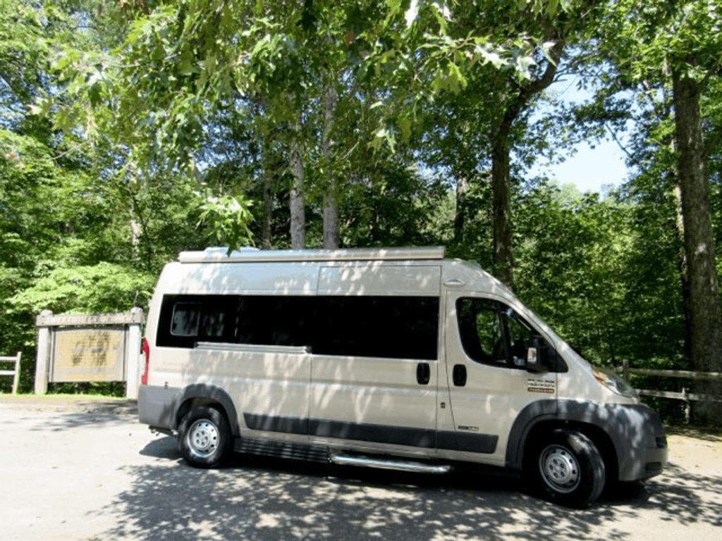 2017 Roadtrek Simplicity SRT - National Vehicle