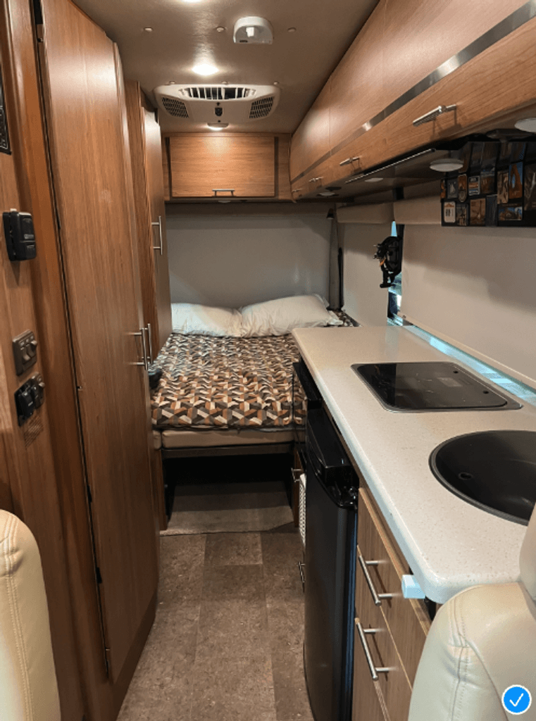 2015 Winnebago Era 170X - National Vehicle