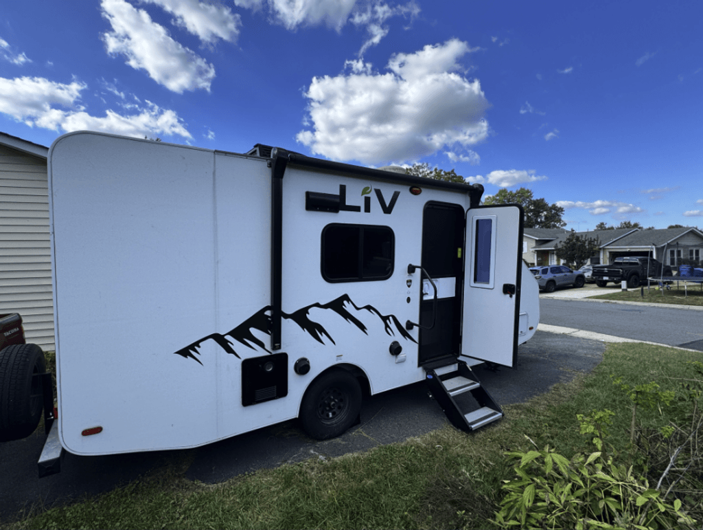 2024 International RV LIV 201FIT - National Vehicle