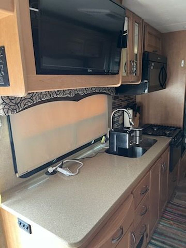 2016 Thor Motor Coach Four Winds 31L - National Vehicle