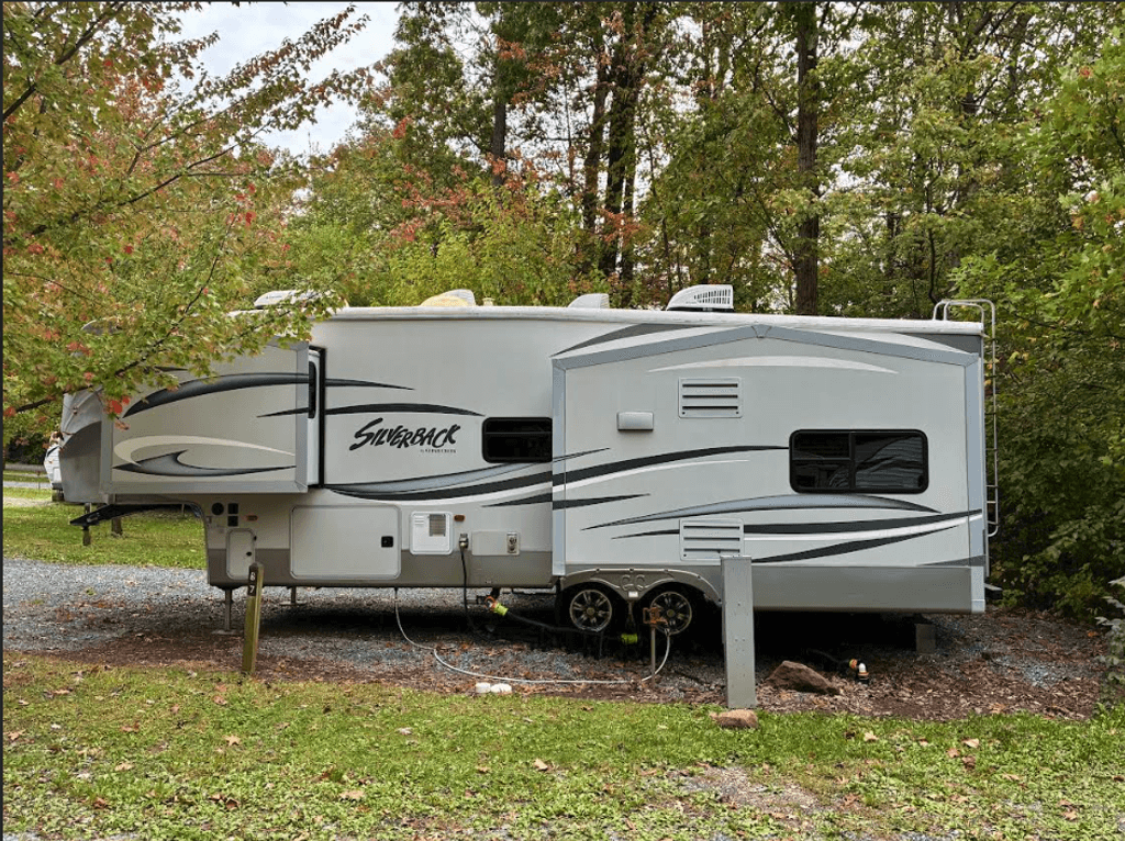 2014 Forest River Cedar Creek Silverback 29RE - National Vehicle