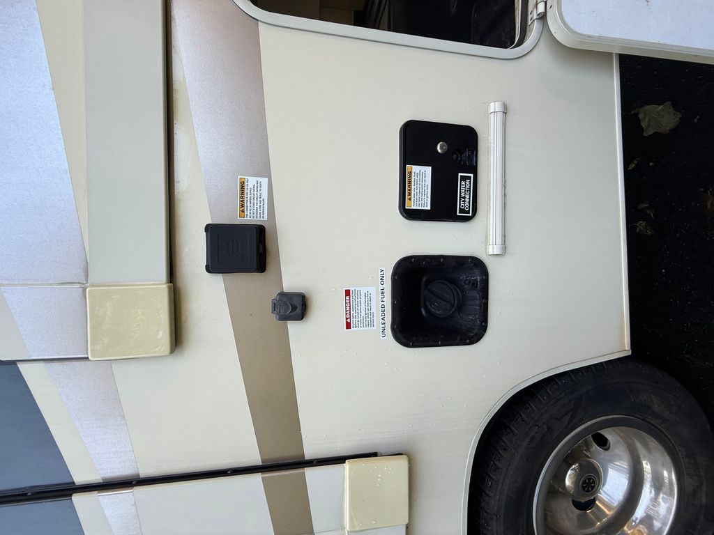 2019 Coachmen Freelander 28SS - National Vehicle