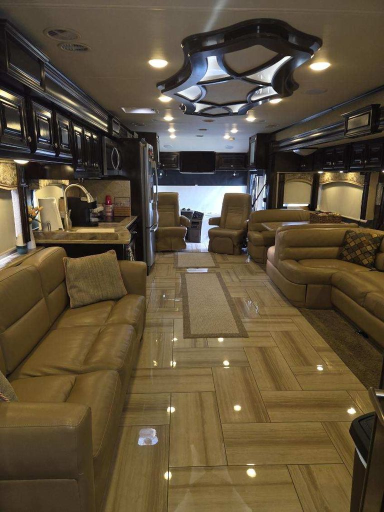 2016 Thor Motor Coach Tuscany 44MT - National Vehicle