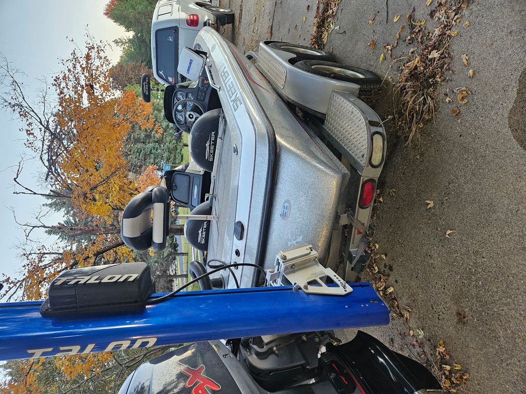 2004 Skeeter ZX250 - National Vehicle