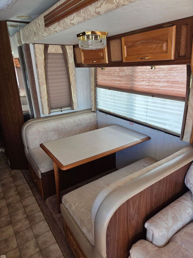 1999 National RV Tropical 6330 - National Vehicle