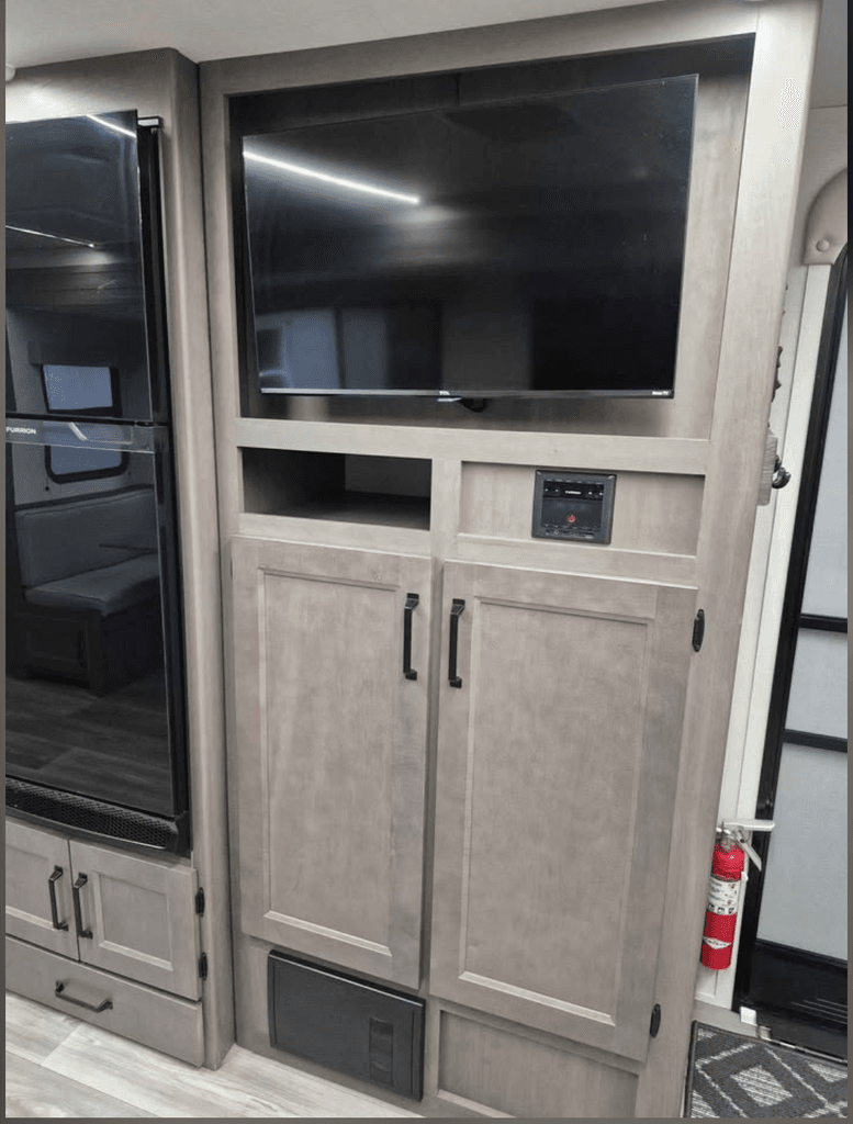 2024 Grand Design Transcend Xplor 321BH - National Vehicle